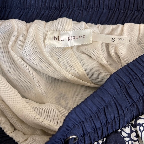 Blu Pepper Patterned Pants - Picture 5 of 5